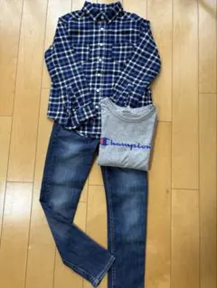 子供服　男の子　130サイズ 8歳程度