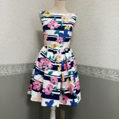 チェスティ　フラワーワンピース　美品のサムネイル