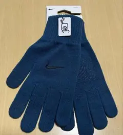 Item thumbnail for item 6aee052e-c596-435d-9eb3-beb1f4125292