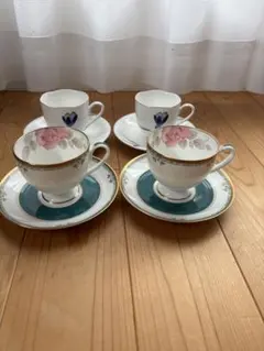 ナルミ カレス　MOMOYAMA JAPANカップ&ソーサー2客セット