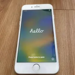 iPhone 8 シルバー　SIMロックあり