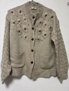 花模様刺繍 ベージュ カーディガン　crisp