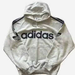 adidas グレー ロゴ パーカー