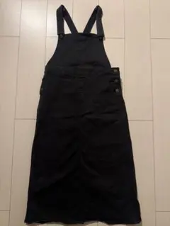 オーバーオールスカート