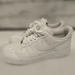 NIKE AIR FORCE 1 LOW ホワイト スニーカーのサムネイル