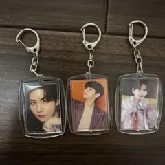BTSキーホルダー 3点 BTS キーホルダー 缶バッジ 3点セット - メルカリ