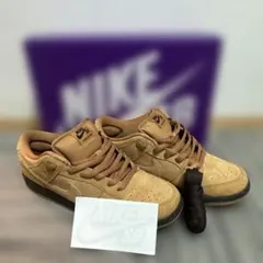 Nike SB Dunk Low Pro 