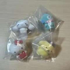 サンリオ ふわふわフロッキードール キティ　シナモン　プリン　ハンギョドン