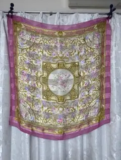【美品】ENRICA 花柄 ゴールド装飾 スカーフ