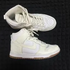 NIKE DUNK ダンクハイ Dd1869-109 23.5センチ クリームのサムネイル