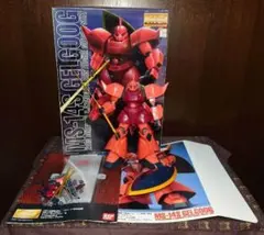 BANDAI MG 1/100スケール ゲルググ 組み立て済 ガンプラのサムネイル
