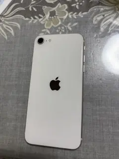 Apple iPhoneSE 第三世代 本体 ホワイト