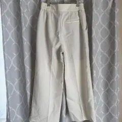 クリーム色 ワイドパンツ ゴムウエスト
