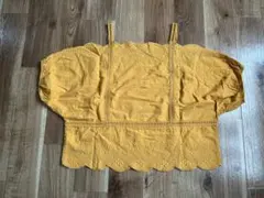 フリーズマート ブラウス イエロー 刺繍のサムネイル