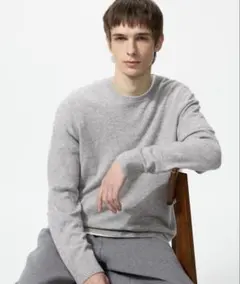 カシミヤクルーネックセーター