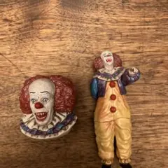IT ペニーワイズ　フィギュアのサムネイル