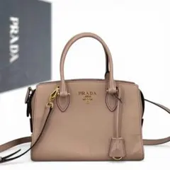 美品　PRADA　プラダ　サフィアーノ　バッグ　ハンドル