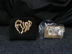 B'z FYOP 21日 京セラ ガチャ 限定リストバンド＆カセットチャーム