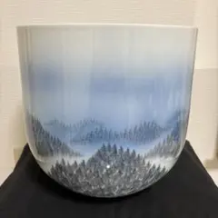 【共箱付】有田焼 藤井勝雲 作 染付 芙蓉手 唐草文 大花瓶 壺 高さ50cm 共箱付】有田焼 藤井勝雲 作 染付 芙蓉手 唐草文 大花瓶 壺 高さ50cm