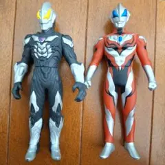 ウルトラマンベリアル アトロシアス　ウルトラマンジードプリミィティブ2体