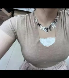 蝶　レディースネックレス、ピアスセット