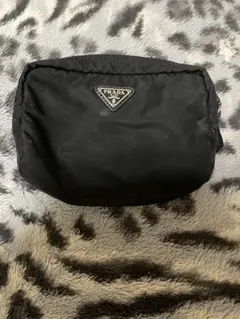 PRADA ナイロンポーチ 224