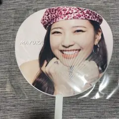 NiziU うちわ　マユカ