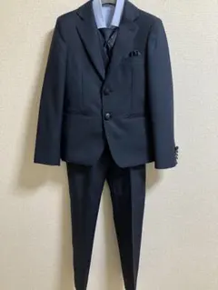 フォーマルスーツ セット アップ　男子　140cm