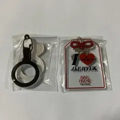 TREASURE カプセルトイ　リング お守り　ジェヒョク