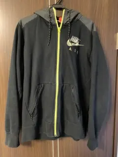 Item thumbnail for item 89979373-3001-46bd-b73d-0a6dd5f118aa