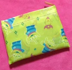 キャラクターエコバッグ　大容量　軽量　折り畳み　リトルグリーンメン　トイスト