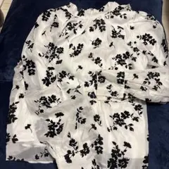 INGNI 花柄リボン付き長袖ブラウス M