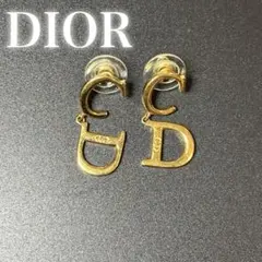 3023 極美品✨Dior ピアス CD ロゴ 希少 刻印 - メルカリ