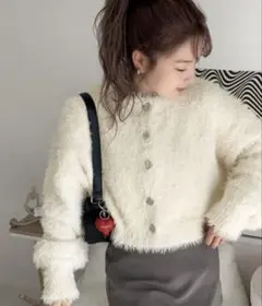 カーディガン 「mily bilet」ボリューム袖クロップドシャギーカーディガン