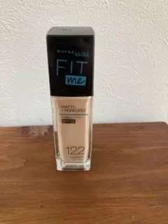 メイベリン ニューヨーク フィットミー リキッド ファンデーション R 122