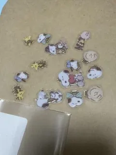 スヌーピー フレークステッカー　ボンボンドロップシールのおすそ分け