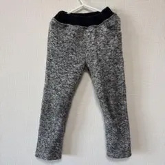 グレー、長ズボン