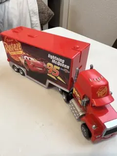 ライトニング・マックイーン トレーラー付きミニカー