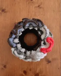 handmade ꔛ シュシュ(size 約15cm)