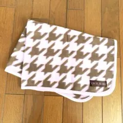 CECIL McBEE フリースひざ掛け　ピンク