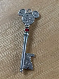 ディズニー　25周年　キーホルダー