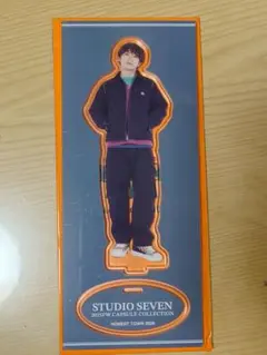 HONEST TOWN アクスタ