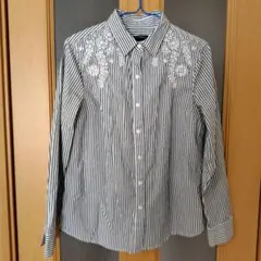 BANANA REPUBLIC ストライプ刺繍シャツ M