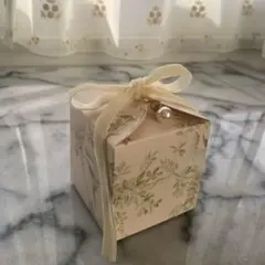 Item thumbnail for item bf441bca-c2b2-4066-ad13-53c718a25d57