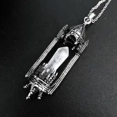 ゴシック建築風クリスタルペンダント シルバー 天然水晶 アンティーク