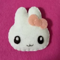 ハンドメイド フェルト うさぎ リボン マスコット