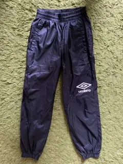 umbro キッズ 長ズボン 130cm ブラックのサムネイル