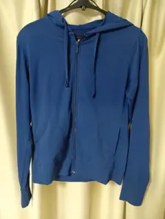 【美品】UNIQLO 　エアアリズム　UVカットパーカー Mサイズ　 紺　薄手