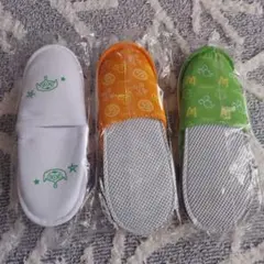 ディズニーリゾートホテル　キッズスリッパ３つ