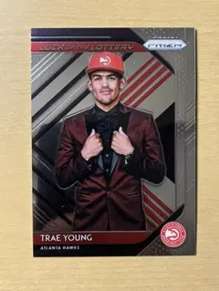 NBA HAWKS TRAE YOUNG PRIZM ROOKIE CARD